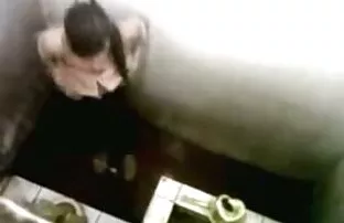 XXX جوجه عکس سکسی ایرانی فول اچ دی سرخ سیگار کشید و نوک سینه خوبی پیدا کرد