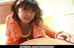 XXX او شورت را جدا می کند و عضو را در دانلود فیلم سکس معلم دهانش می گیرد.