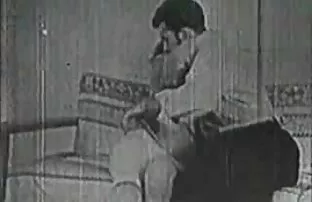 XXX مدل وب کم احمقانه پسر را در سبک های خصوصی سیر می کند دانلود فیلم سایت شهوانی